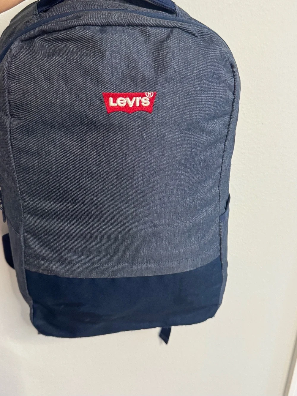 Levi's Men's Dark Blue Two-Tone Backpack with Red Logo
